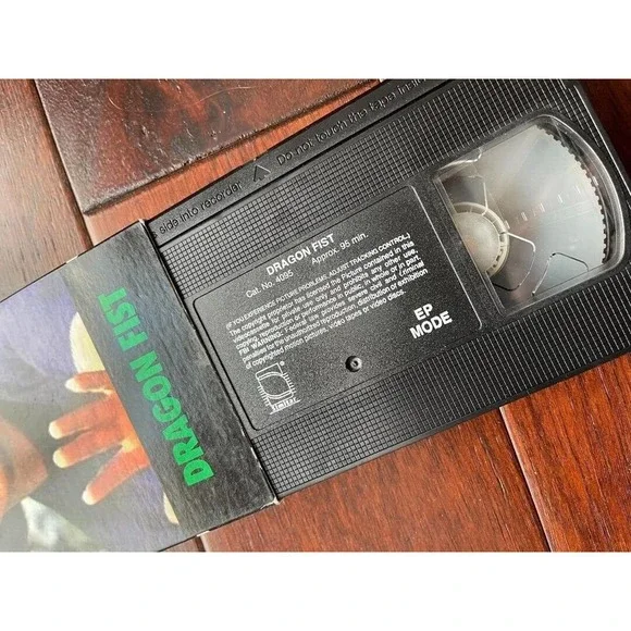 Jackie Chan Double Feature: Snake Crane Arts of Shaolin/Dragon Fist (VHS, 1995) - Picture 7 of 7